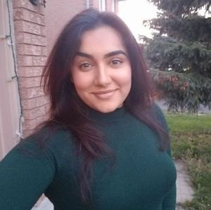 Meet your Posher, Deepika